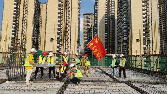 【修圖】老年活動(dòng)中心項(xiàng)目搶晴天，戰(zhàn)雨天_副本.jpg